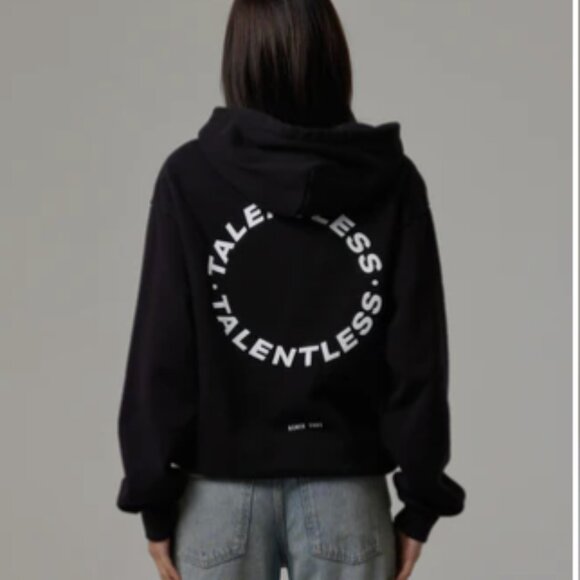 TALENTLESS Tops - TALENTLESS WOMENS CIRCLE LOGO HOODIE - Size L - Black